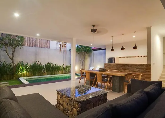 Selog 4 Villa Seminyak
